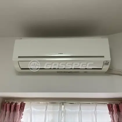施工前のエアコン（RAS-22E）