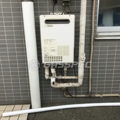 施工前の給湯器（GQ-2437WS）