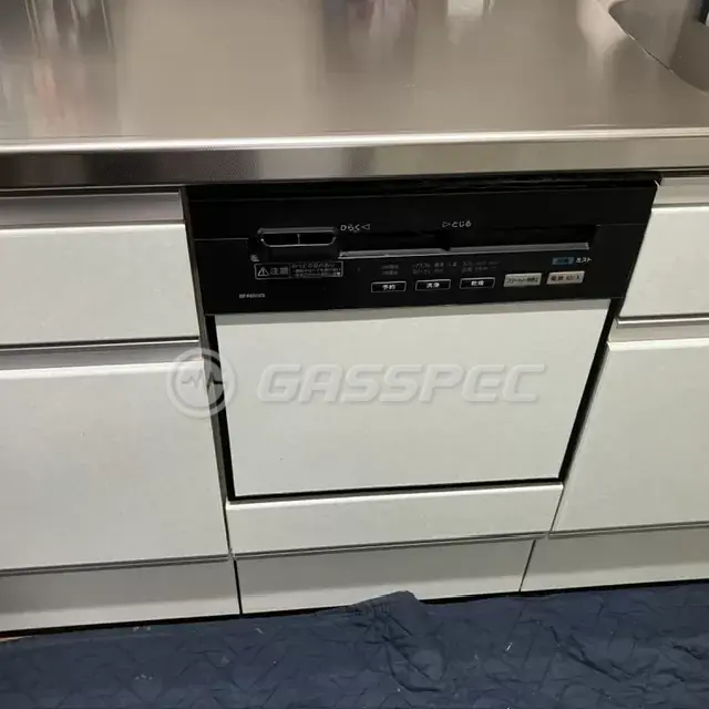 交換前のビルトイン食洗機（パナソニック NP-P45V2PK）