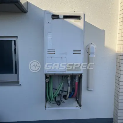 施工前の暖房熱源機（RUFH-V2403AW2-3）