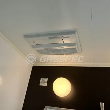 施工前の浴室乾燥機（RBH-C336K1P）