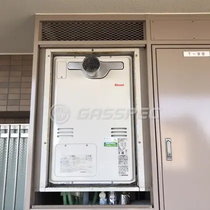 施工後の暖房熱源機（リンナイ RUFH-A2400SAT2-3）
