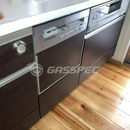施工前のビルトイン食洗機（NP-P45V2PS）