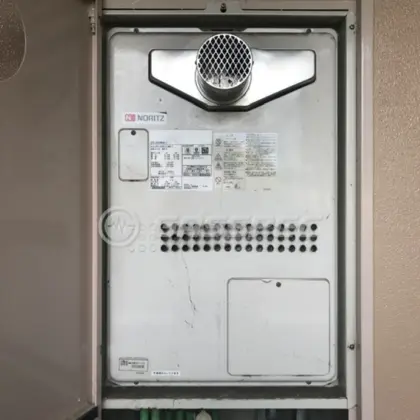 施工前の暖房熱源機（GTH-2434AWX6H-T）