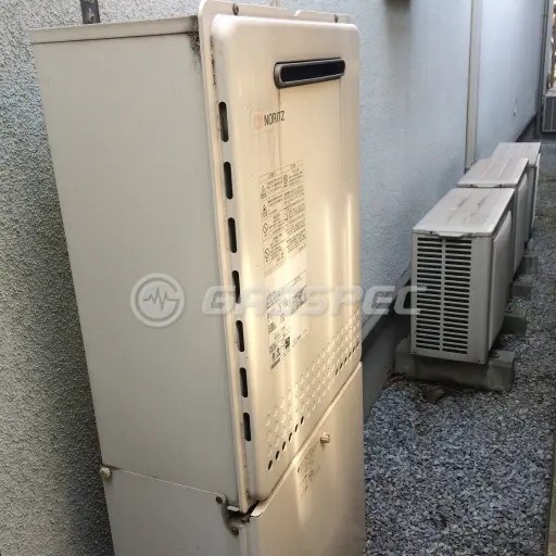交換前の給湯器（ノーリツ GT-2428SAWX）