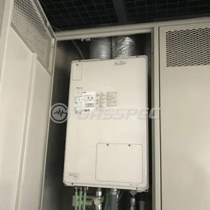 施工前の暖房熱源機（GTH-2413SAWXH-FF）