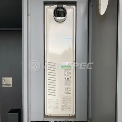 施工後の暖房熱源機（リンナイ RUFH-SA2400AT2-6）
