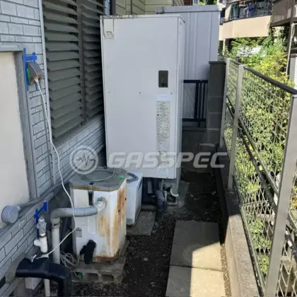 施工前の給湯器（HE-37K2Q）
