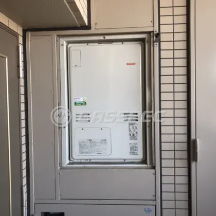 施工後の暖房熱源機（リンナイ RUFH-A2400AU2-3）