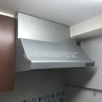 施工前のレンジフード（BFR-3B-753）