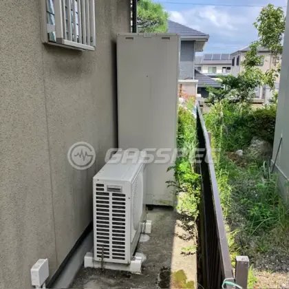 施工前のエコキュート（EB-37QTA2）