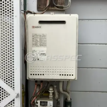 施工前の給湯器（GT-1628AWX）