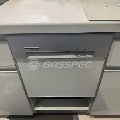 施工前のビルトイン食洗機（FB4515）