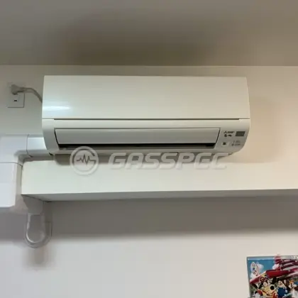 施工前のエアコン（MSZ-GE405S）