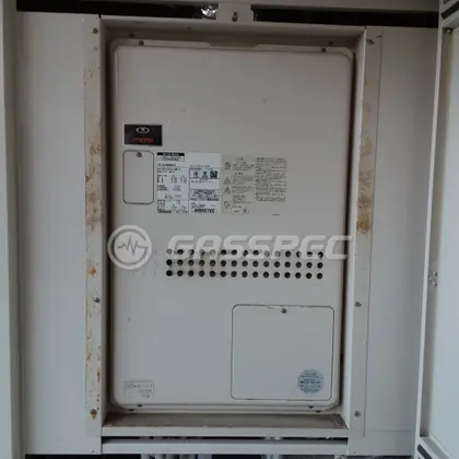 施工前の暖房熱源機（GTH-2434SAWX6H-H）