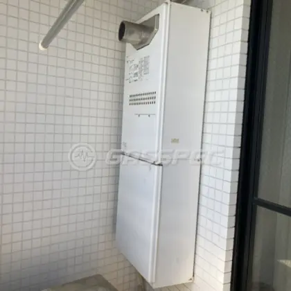 施工前の暖房熱源機（GTH-2417AWX3H-T）
