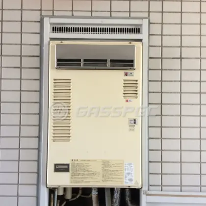 施工前の暖房熱源機（AT-369RFAA）
