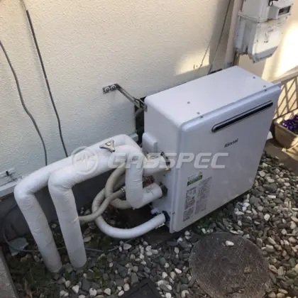 施工後の給湯器（リンナイ RUF-A2400SAG(B)）