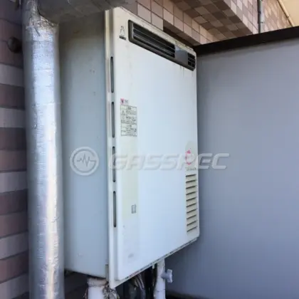 施工前の給湯器（TP-SP206SZR-1R）
