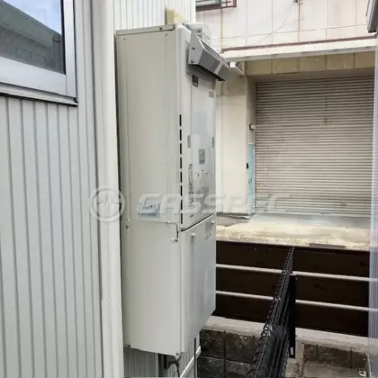 施工前の暖房熱源機（RUFH-E2402SAW2-3）