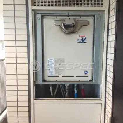施工前の給湯器（RUF-A2400SAA(A)）