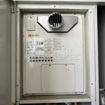 施工前の暖房熱源機（GTH-2427AWX3H-T）