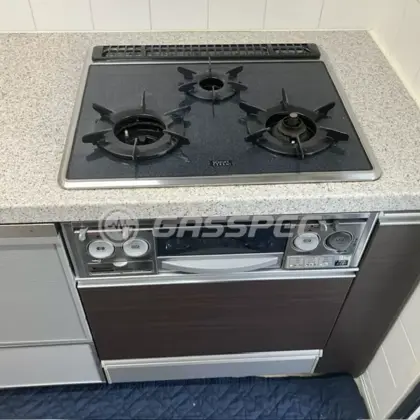 施工前のビルトインガスコンロ（RBG-N31A7GS3R）