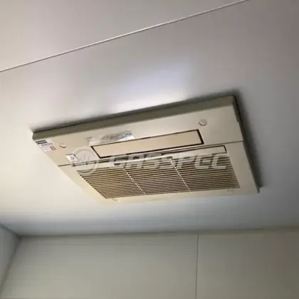 施工前の浴室乾燥機（HBD-3304KCSK-J1P）