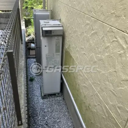 施工前の暖房熱源機（RH-S100W2-6(A)）