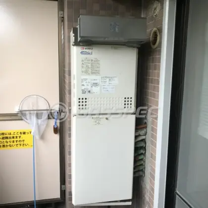 施工前の給湯器（GT-C2442SAWX-MB）