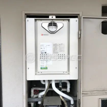 施工後の給湯器（ノーリツ GQ-2427AWX-T-DX BL）