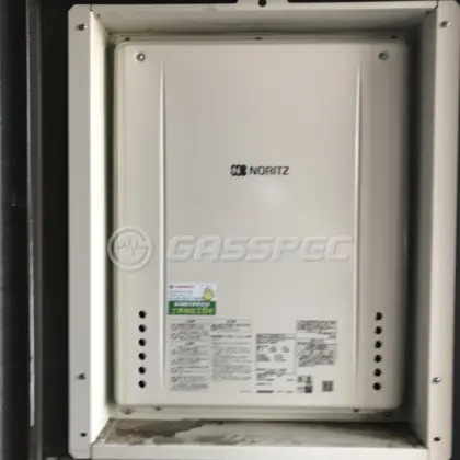施工後の給湯器（ノーリツ GT-2460SAWX-H-2 BL）