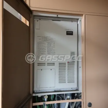 施工前の暖房熱源機（AT-4299ARSAW3Q-H）