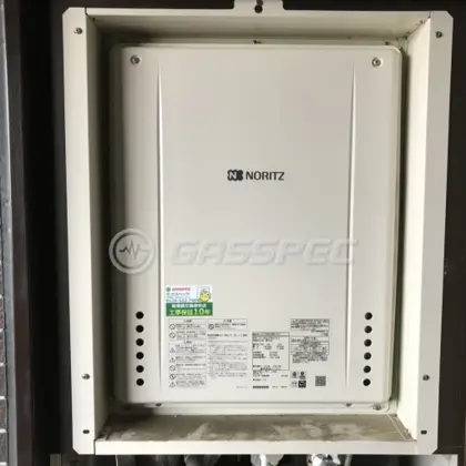 施工後の給湯器（ノーリツ GT-2460SAWX-H-2 BL）