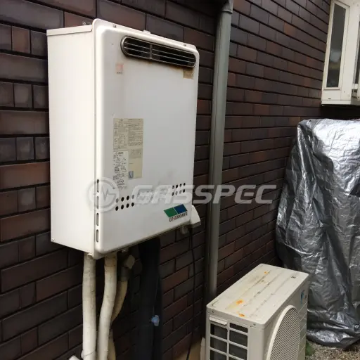 交換前の給湯器（ノーリツ GT-2000AWX）