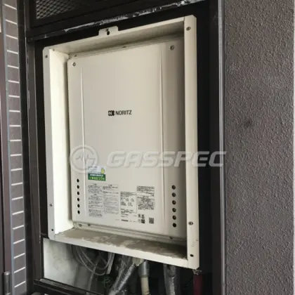 施工後の給湯器（ノーリツ GT-2460SAWX-H-2 BL）