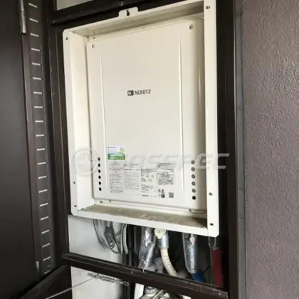 施工後の給湯器（ノーリツ GT-2460SAWX-H-2 BL）