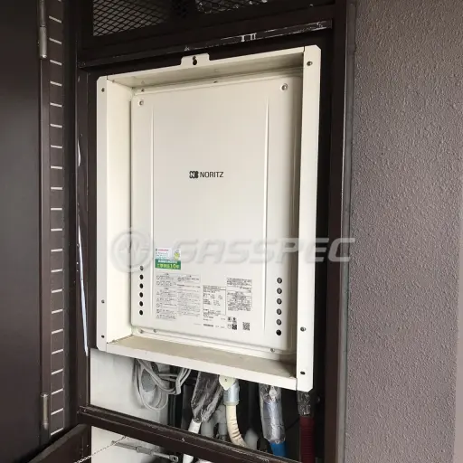 交換後の給湯器（ノーリツ GT-2460SAWX-H-2 BL）