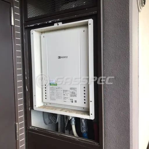 交換後の給湯器（ノーリツ GT-2460SAWX-H-2 BL）