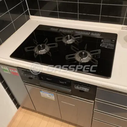 施工後のビルトインガスコンロ（リンナイ RS71W28U32RBW）