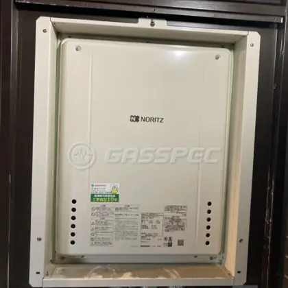 施工後の給湯器（ノーリツ GT-2460SAWX-H-2 BL）