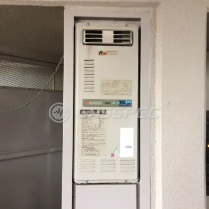 施工前の給湯器（YV1624RPW）
