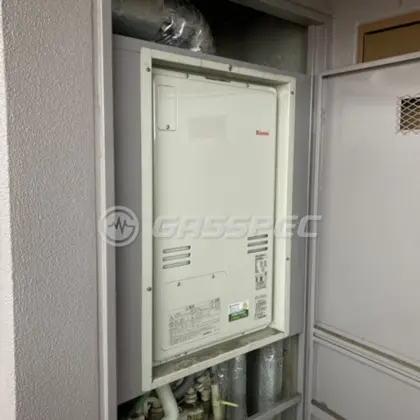 施工後の暖房熱源機（リンナイ RUFH-A2400AU2-3）