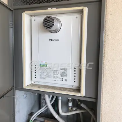 施工後の給湯器（ノーリツ GT-2460SAWX-T-2 BL）