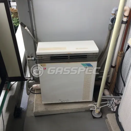 交換前の給湯器（ノーリツ GQ-201R）