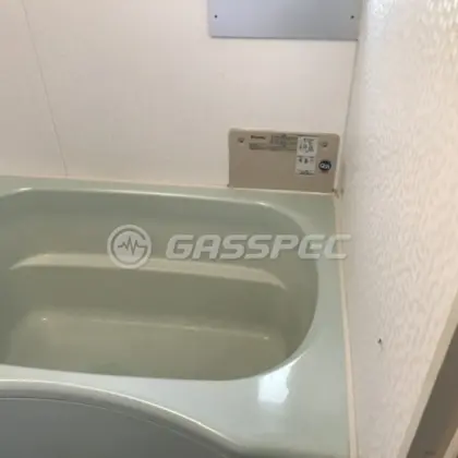 施工前の給湯器（RUF-HV161A-E）