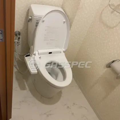 施工後のトイレ（LIXIL YBC-ZA10S/BW1）