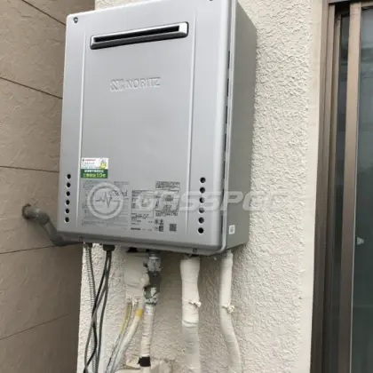 施工後の給湯器（ノーリツ GT-C2462SAWX-2 BL）