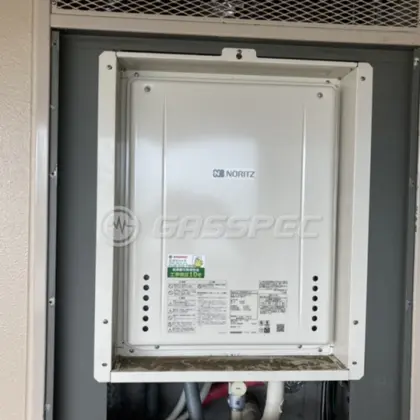 施工後の給湯器（ノーリツ GT-2460SAWX-H-2 BL）