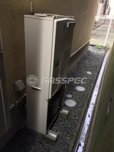 施工前の暖房熱源機（GS-R207SB2-DF）
